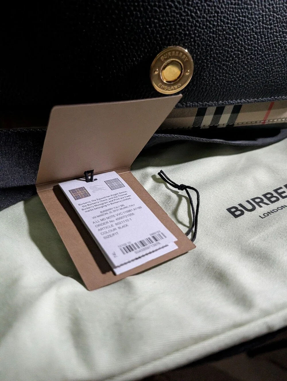 Burberry Black Leather Shoulder Bag with Vintage Check Trim - Picture 11 of 13